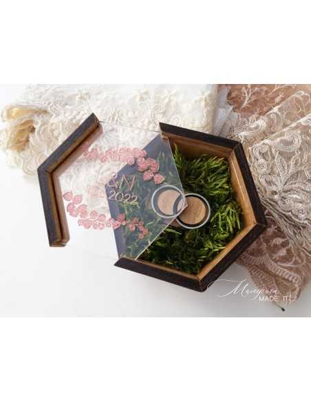 Hexagonal Wedding Ring Box with Decorative Moss