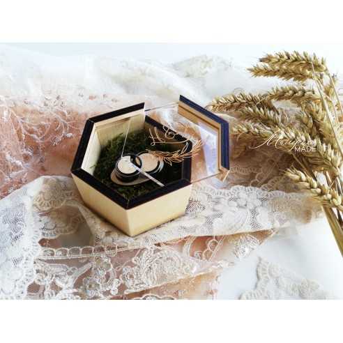 Ring box with natural moss | Personalized wedding box